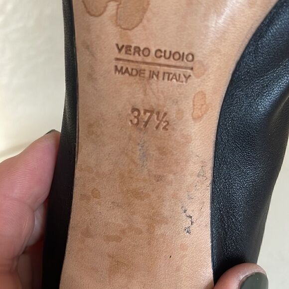 AGL Black Patent Leather Capped Toe Pumps 37 1/2 - Picture 7 of 13